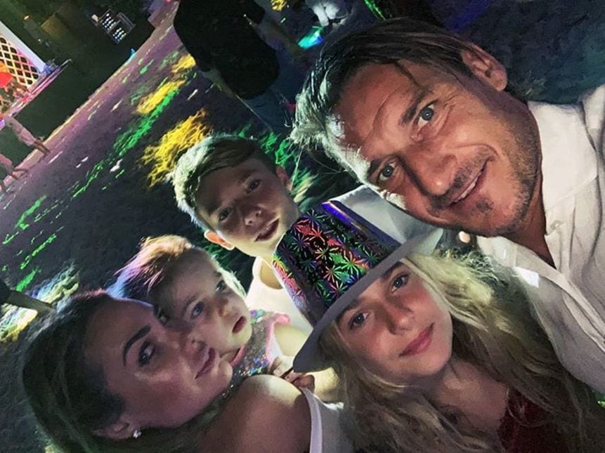 Da Wanda-Icardi a Totti: che festa per il nuovo anno