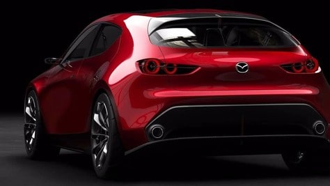 Mazda3 M-Hybrid, da marzo la compatta cambia passo