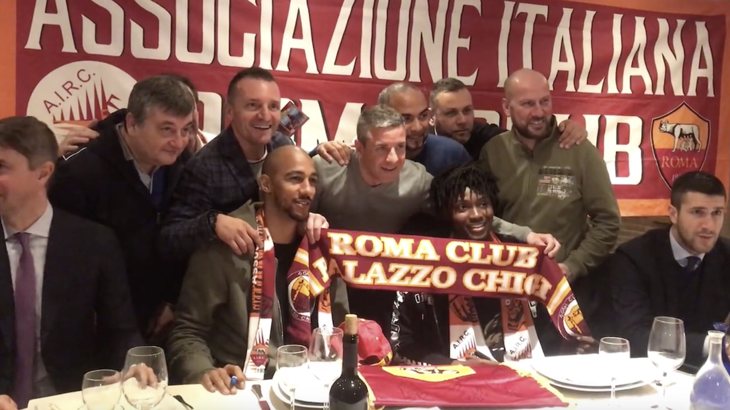 Canti, selfie e autografi: la serata AIRC con Nzonzi e Bianda