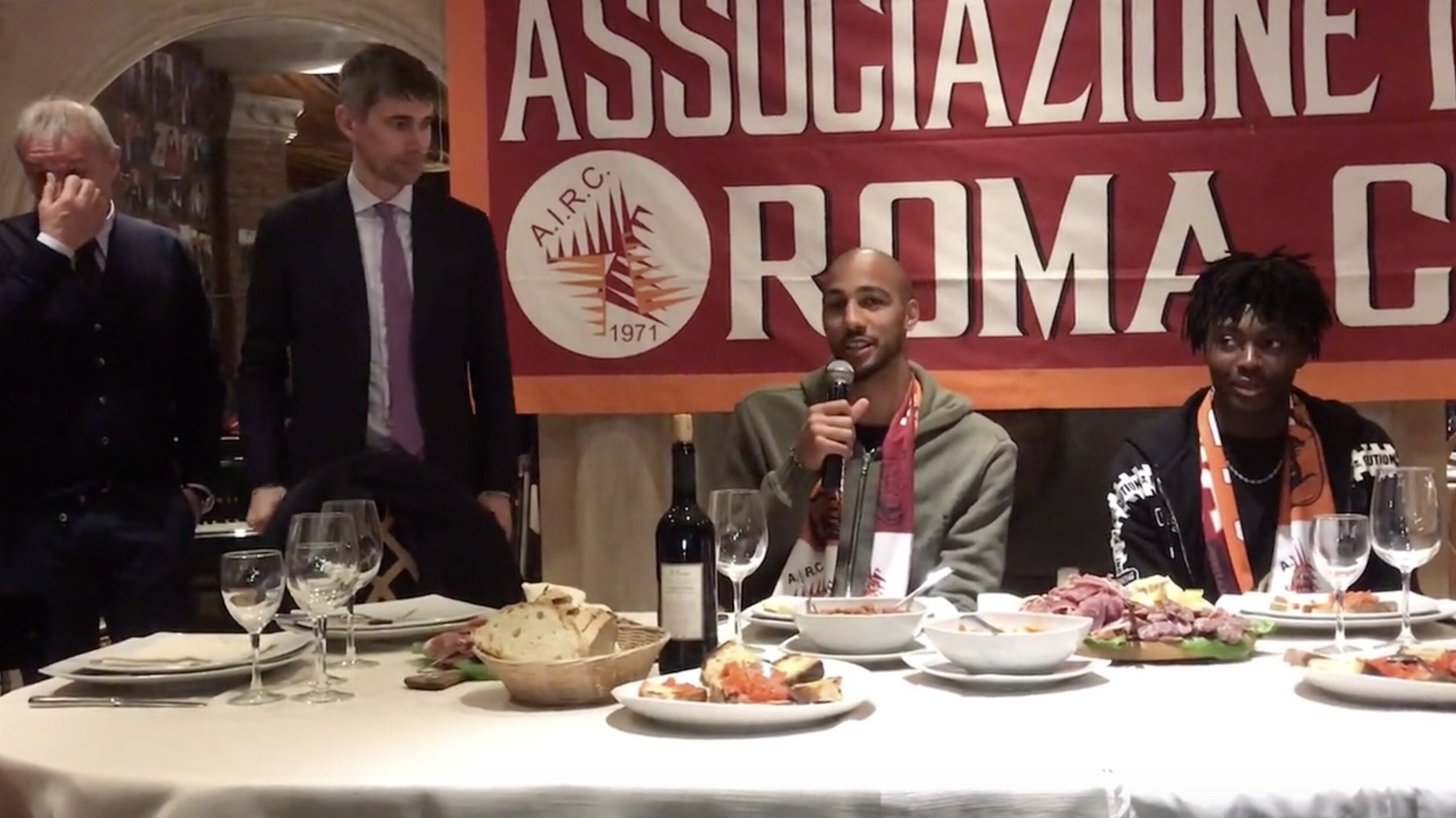 Serata AIRC, Massara e Nzonzi: «Grazie ai tifosi per il loro sostegno»