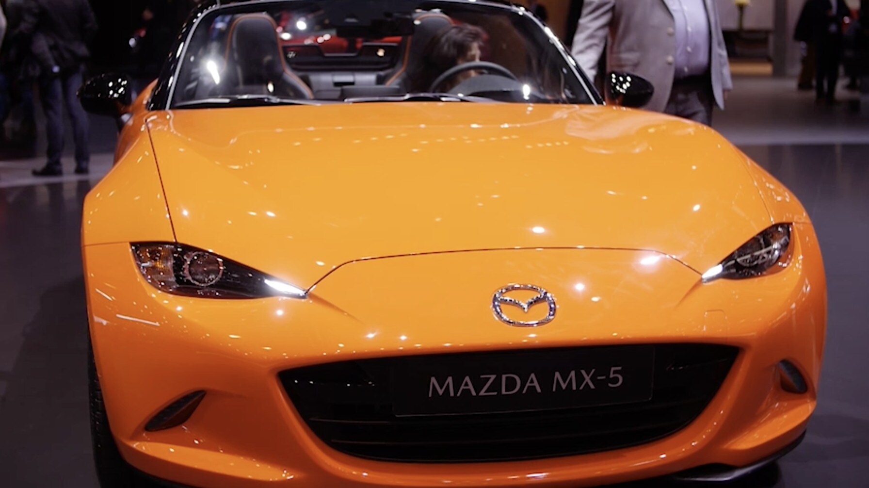 Video: Salone di Ginevra, Maxda MX-5