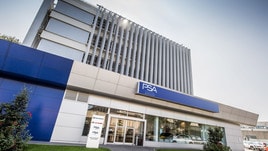 Peugeot festeggia i 50 anni in Italia: le foto