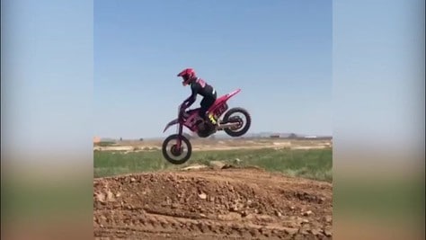 MotoGp, Marquez si allena in motocross