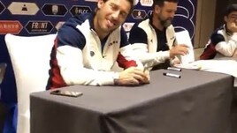 Totti show in Cina: selfie e autografi con i tifosi