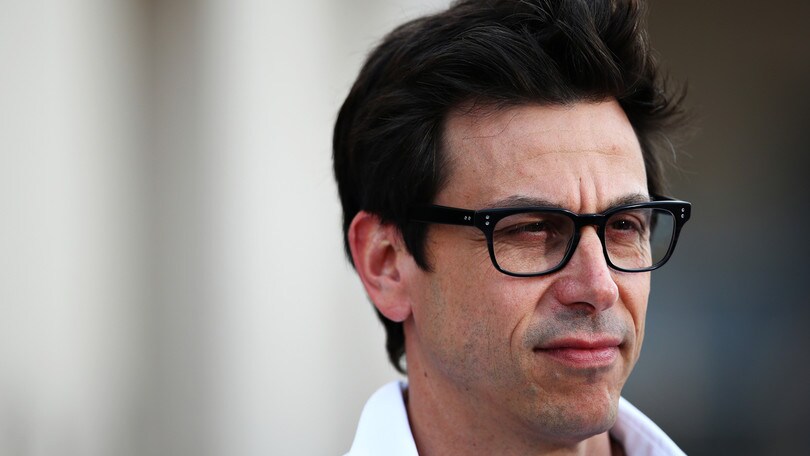 Formula 1: la Ferrari tradisce un meraviglioso Leclerc. In Bahrain vince Hamilton Formula 1: la Ferrari tradisce un meraviglioso Leclerc. In Bahrain vince Hamilton