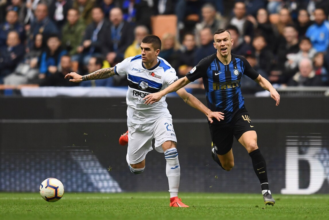 Аталанта бергамо. Интер аталанта 4 0. Футбольный счет. Интер аталанта игра. Интер аталанта 13 ноября.