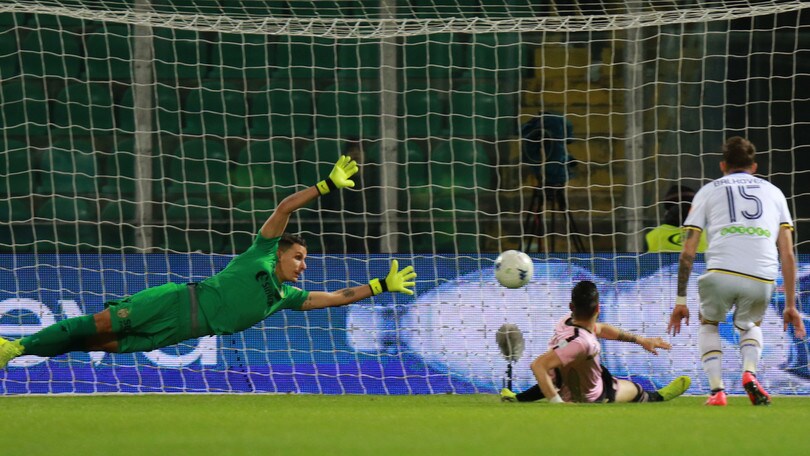 Nestorovski trascina il Palermo: Brescia a 4 punti