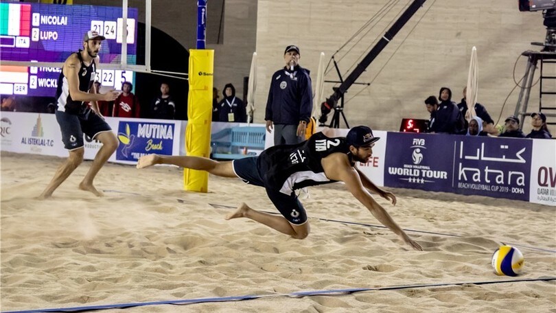 Beach Volley: infortunio alla mano per Daniele Lupo