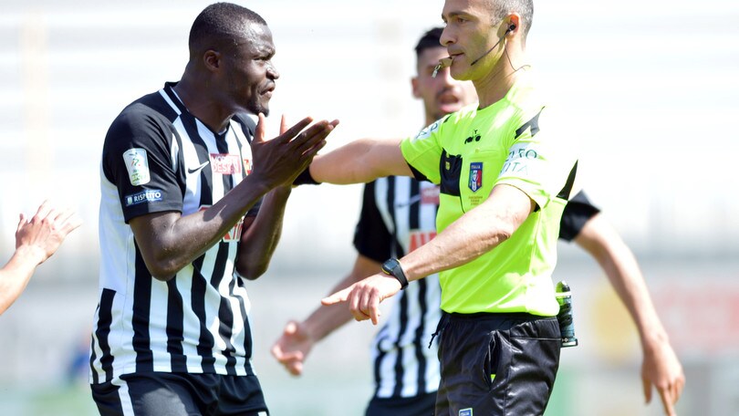 Serie B, due turni di squalifica per Addae dell'Ascoli
