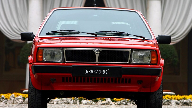 Lancia Delta: i 40 anni dell'iconica berlina italiana