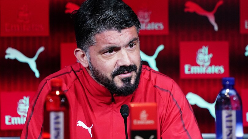 Milan, Bakayoko fa ritardo in allenamento: Gattuso infuriato manda tutti in ritiro Milan, Bakayoko fa ritardo in allenamento: Gattuso infuriato manda tutti in ritiro