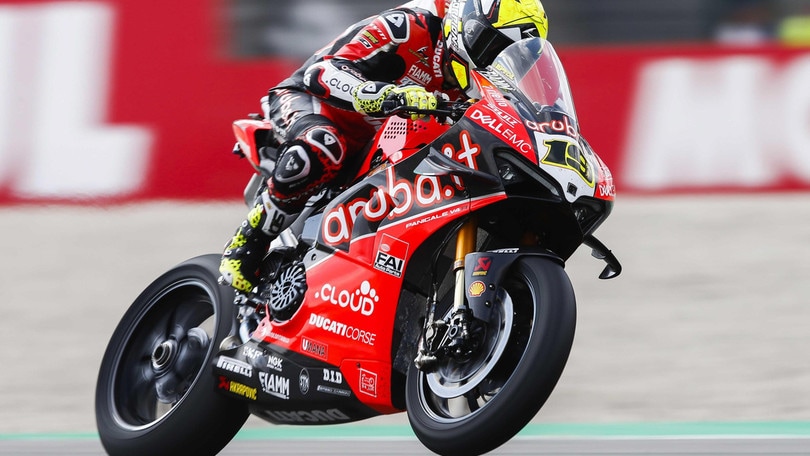 Superbike, Imola: Rea torna a vincere in Gara 1