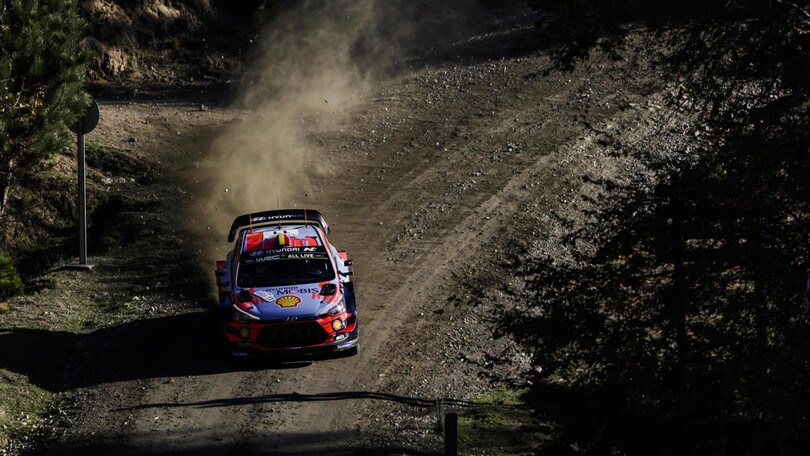Rally Cile: Tanak in testa, Neuville incidente e ritiro