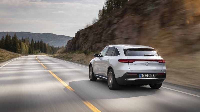 Nuova Mercedes EQC: il suv elettrico firmato EQ VIDEO