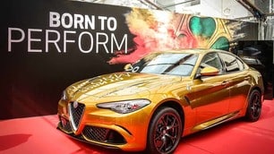 Alfa Romeo Giulia Quadrifoglio: le foto in ocra