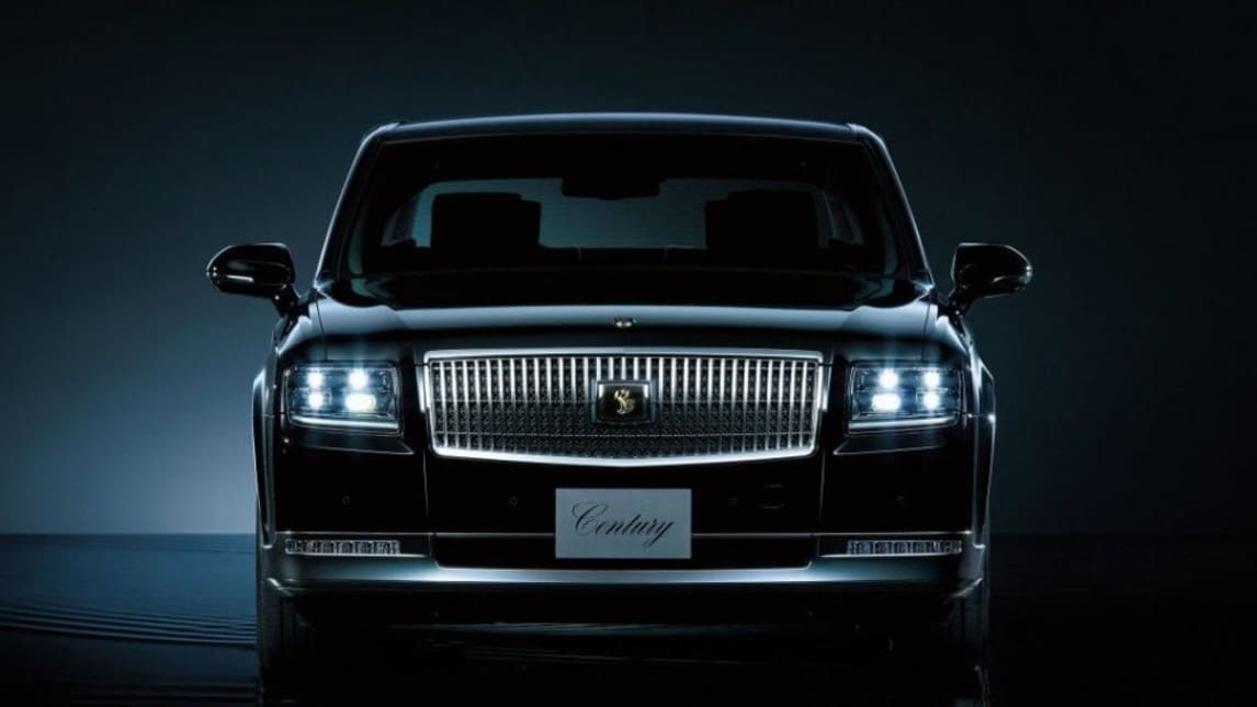 Addio Rolls, la Toyota Century è la nuova auto imperiale