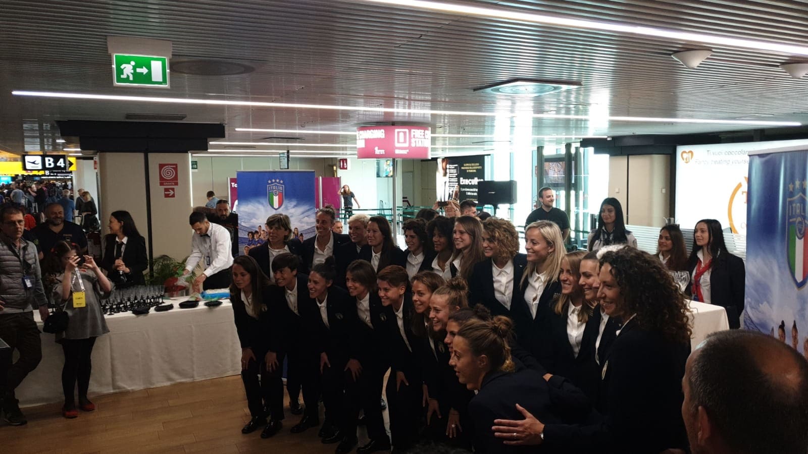 L'Italia femminile parte per i Mondiali