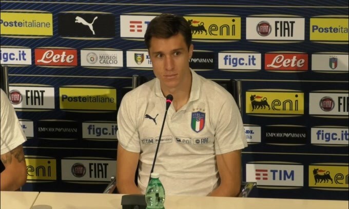 Calciomercato, Barella e Chiesa scherzano