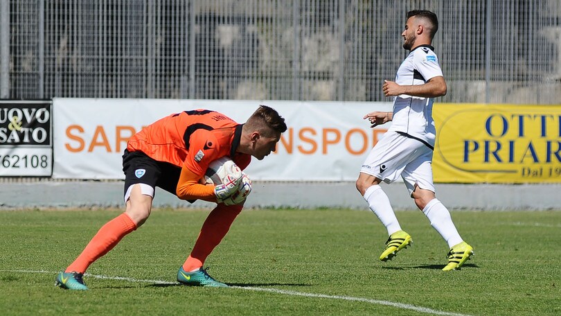 Olbia, rinnovo fino al 2021 per Van Der Want
