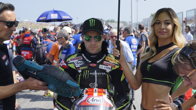 Sbk: Rea vince anche la Tissot Superpole Race a Donington
