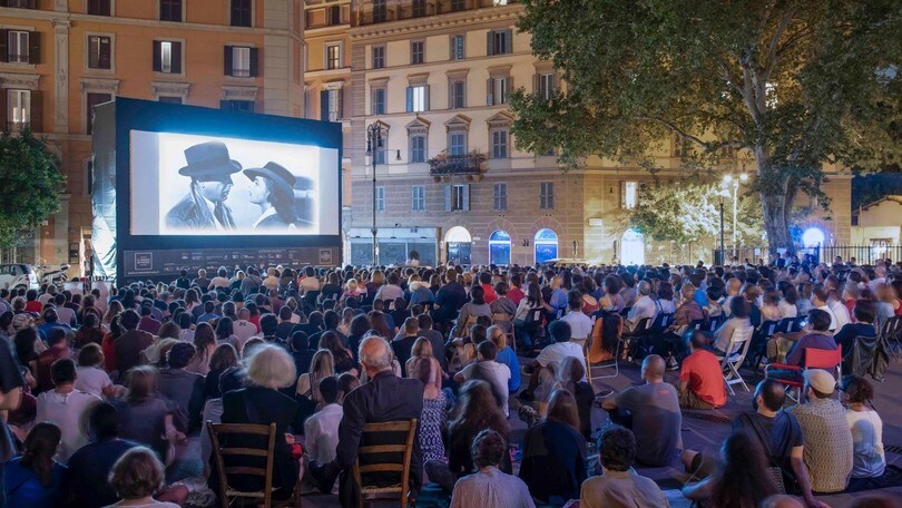 Sorrentino infiamma l'arena di San Cosimato