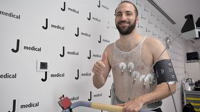 Juve-Roma, per Higuain è rebus in quota