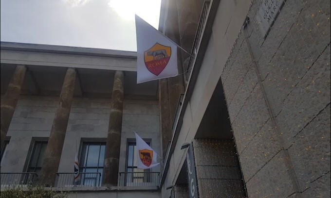 Roma, ufficiale l'acquisto di Mancini