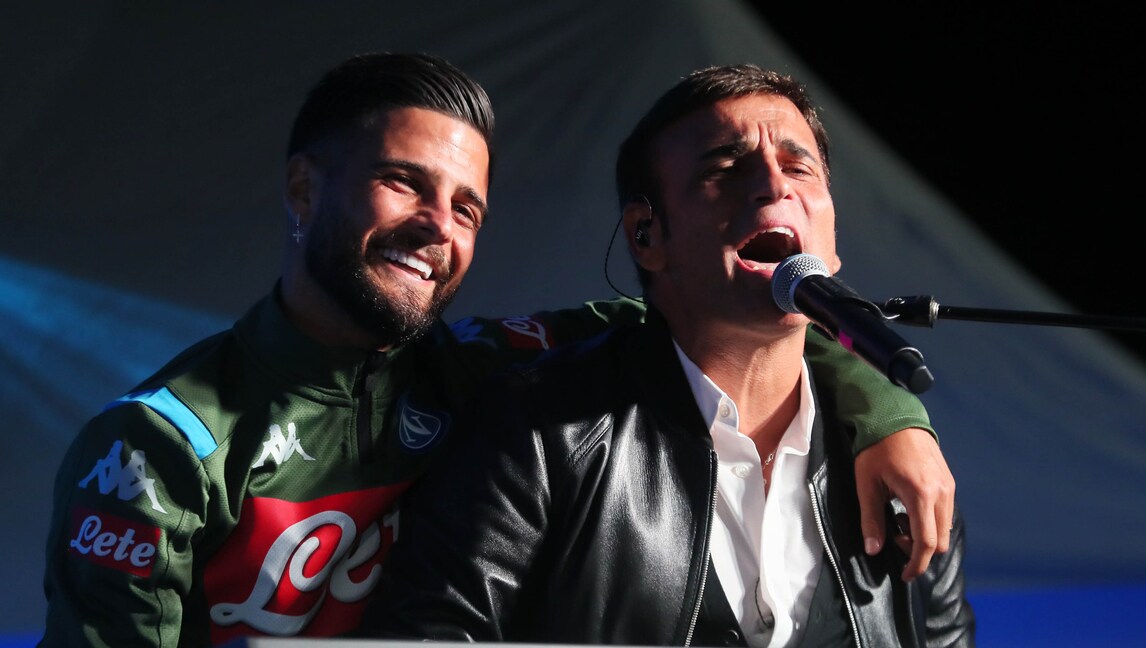 Insigne canta con Sal Da Vinci a Dimaro