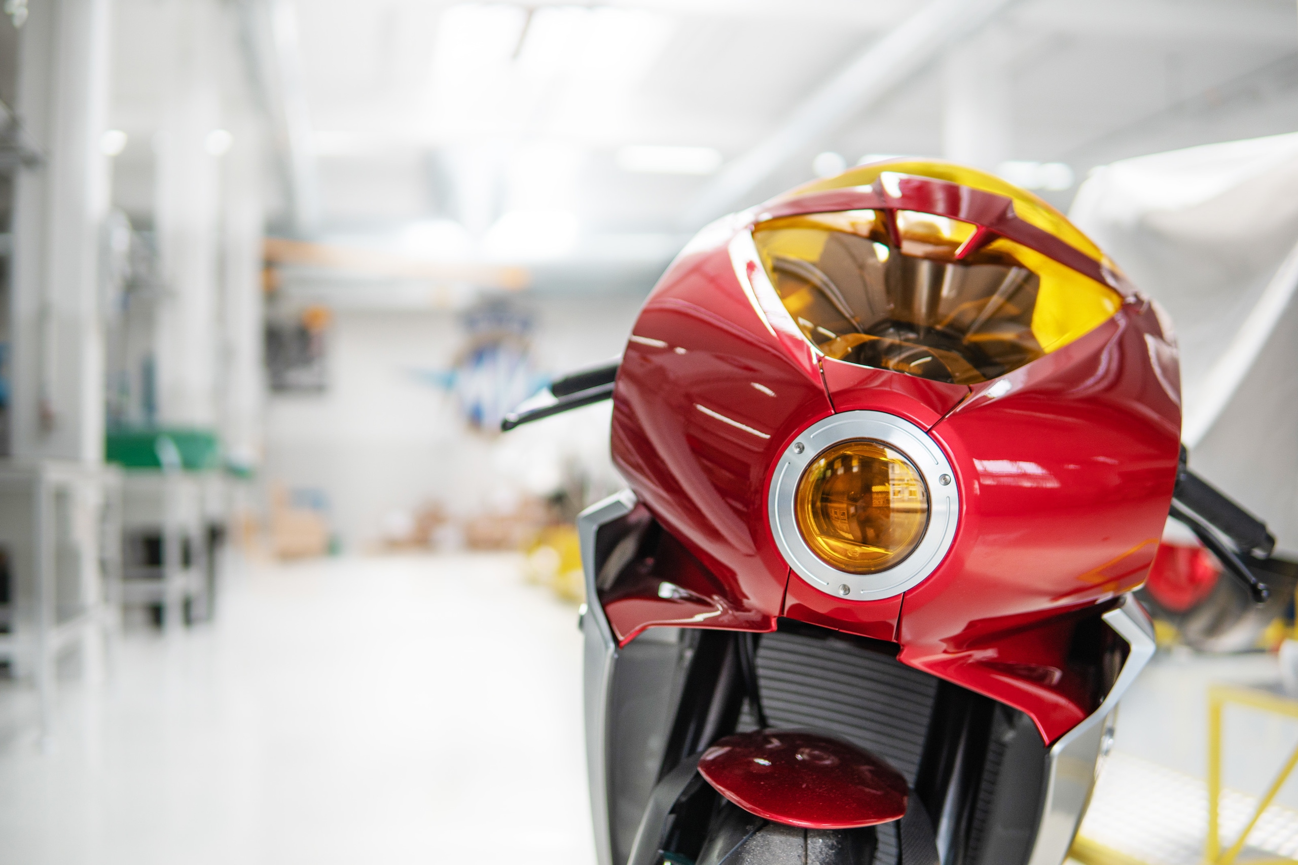 MV Agusta Serie Oro Brutale 1000 e Superveloce 800 sold out: le foto