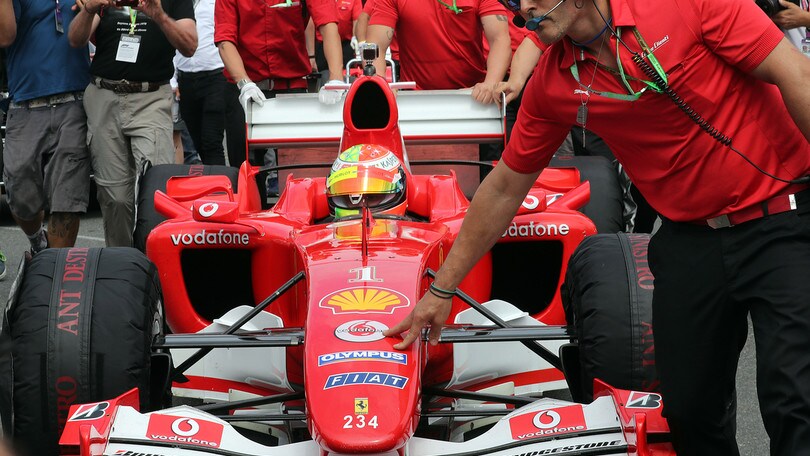 Mick Schumacher al volante della F2004: "Emozione incredibile"