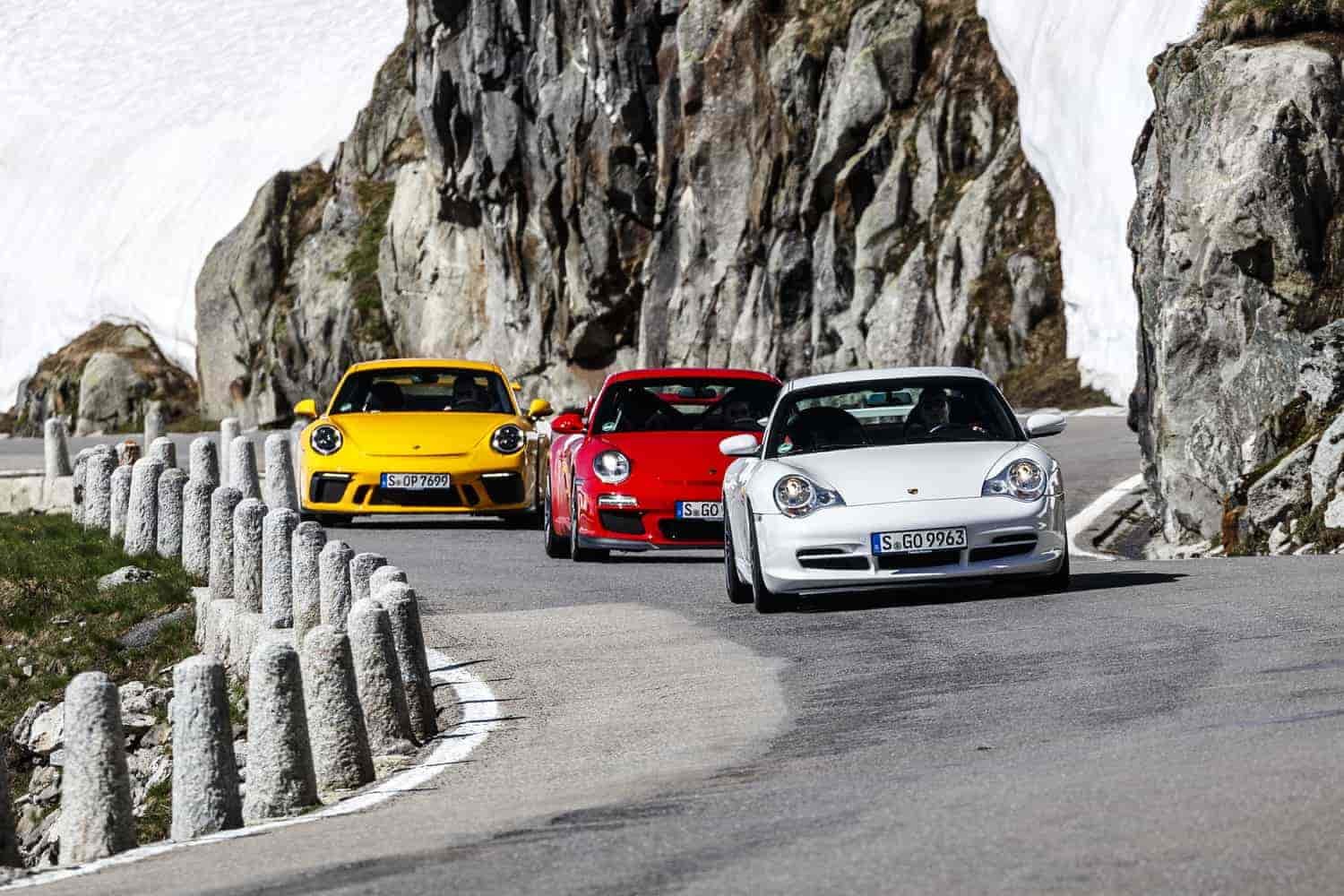 Porsche 911 GT3, le immagini di 20 anni speciali
