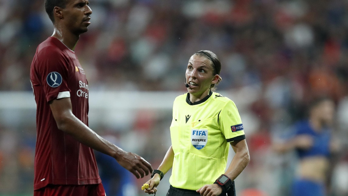 Stephanie Frappart dirige Liverpool-Chelsea