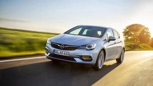 Opel Astra con un nuovo look al Salone di Francoforte