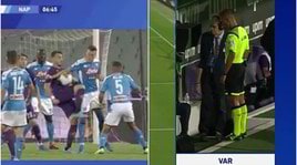 Fiorentina-Napoli, rigore col Var: la fotosequenza del fallo