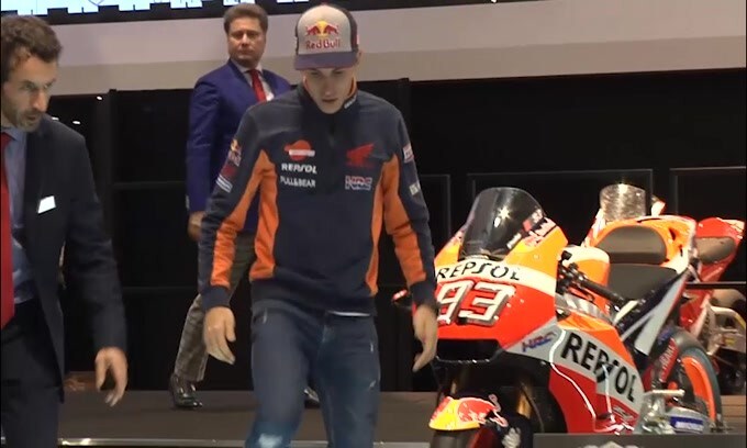 F1, Hamilton accetta di sfidare Marquez