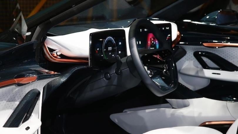 Cupra Tavascan, la sportiva tra SUV e linee coupé