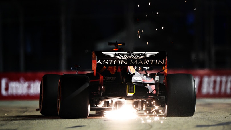 Verstappen: "Siamo competitivi ma Hamilton è veloce"
