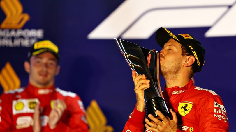 Leclerc: "Felice per la doppietta e per Vettel, ma tornerò più forte"