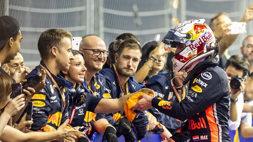 Verstappen: "Superare Hamilton al pit-stop è stata la mossa giusta"