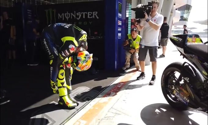 Moto GP, per Rossi la Yamaha ha avuto un problema di gomme