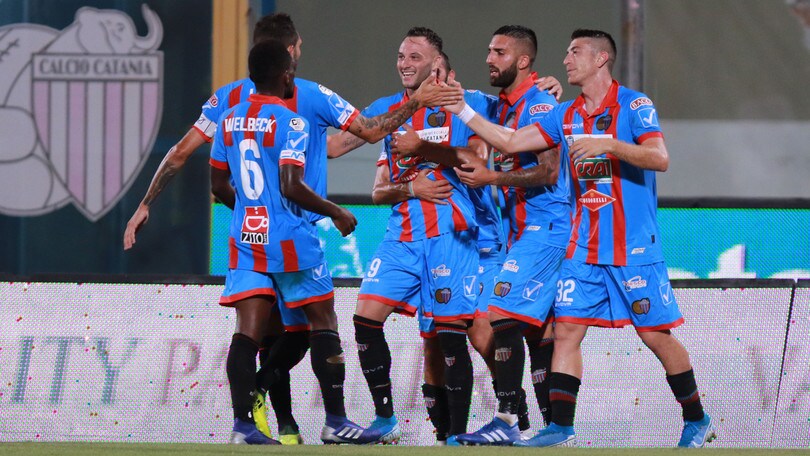 Catania, ufficiale: saluta il ds Argurio