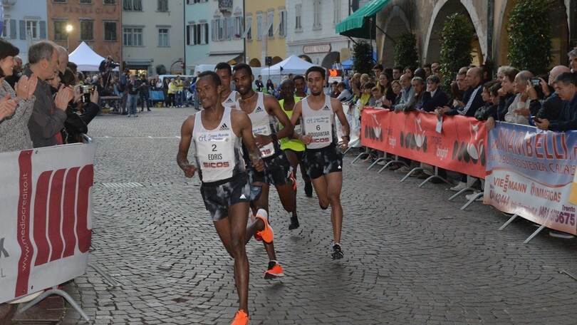 Giro al Sas, Telahun Haile vince la sfida con Muktar Edris