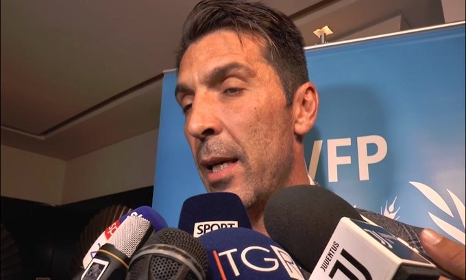 Buffon su Sarri: "Ci piace il suo calcio"