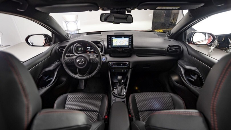 Nuova Toyota Yaris, la quarta generazione si scopre