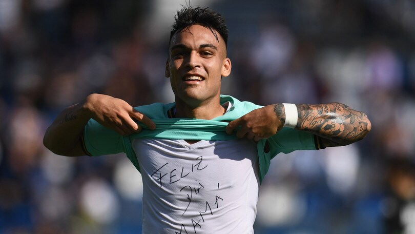 Inter, la dedica di Lautaro Martinez alla mamma