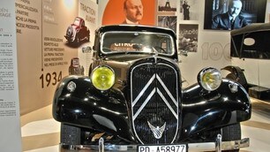 Citroen con due vetture storiche a Auto e Moto d'Epoca: FOTO