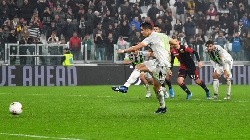 La Juve torna a strisce bianconere e vince con Ronaldo