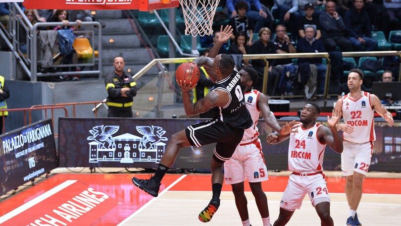 Virtus Bologna super anche in Eurocup, battuto il Monaco