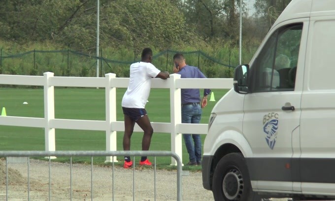 Balotelli, nuova testimonianza su cori razzisti
