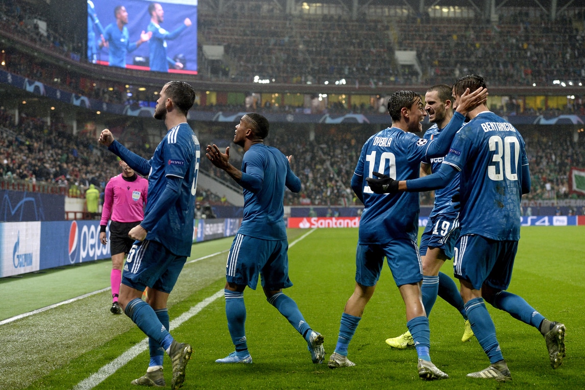 Lokomotiv Mosca-Juventus 1-2: show di Douglas Costa al 93'